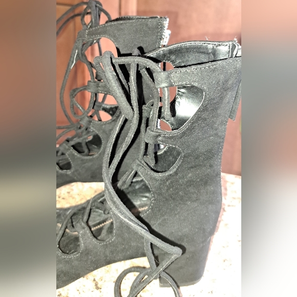 Ladies ZARA  BLACK LACE UP HEELED SHOES SANDALS KNEE HIGH 36/UK-/US 6 - Picture 12 of 13